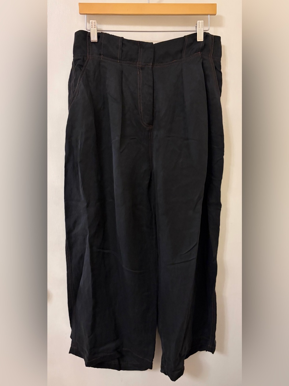 Sancia Women’s Wide-Leg Black Pants
